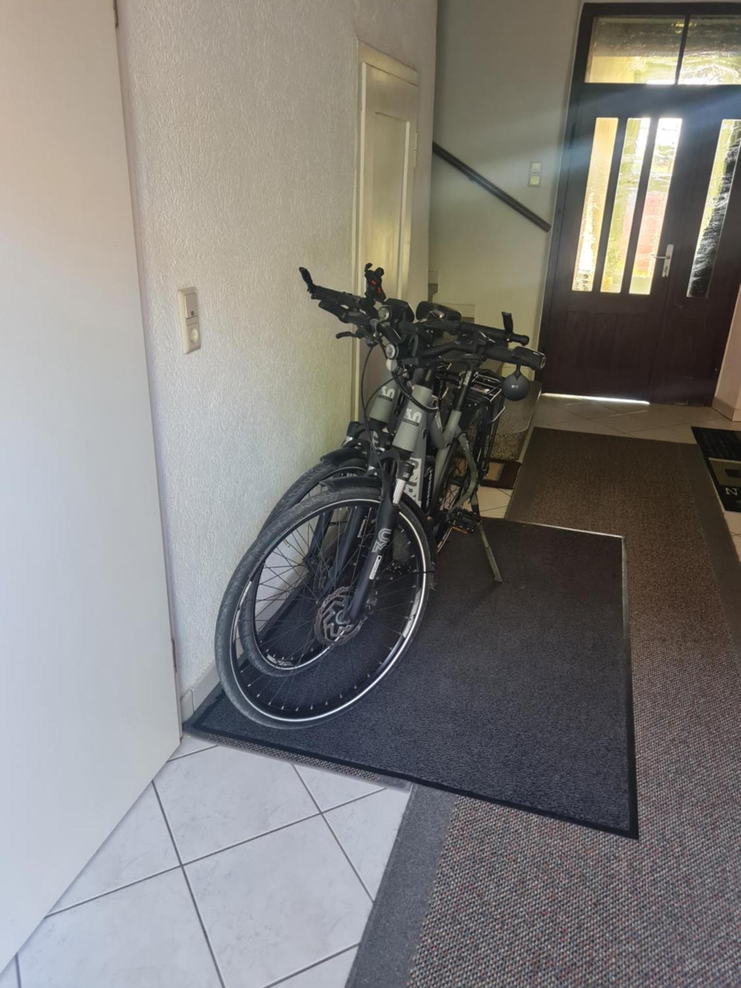 Modernisierte Wohnung, Zentral Gelegen In Historischer Altstadt *