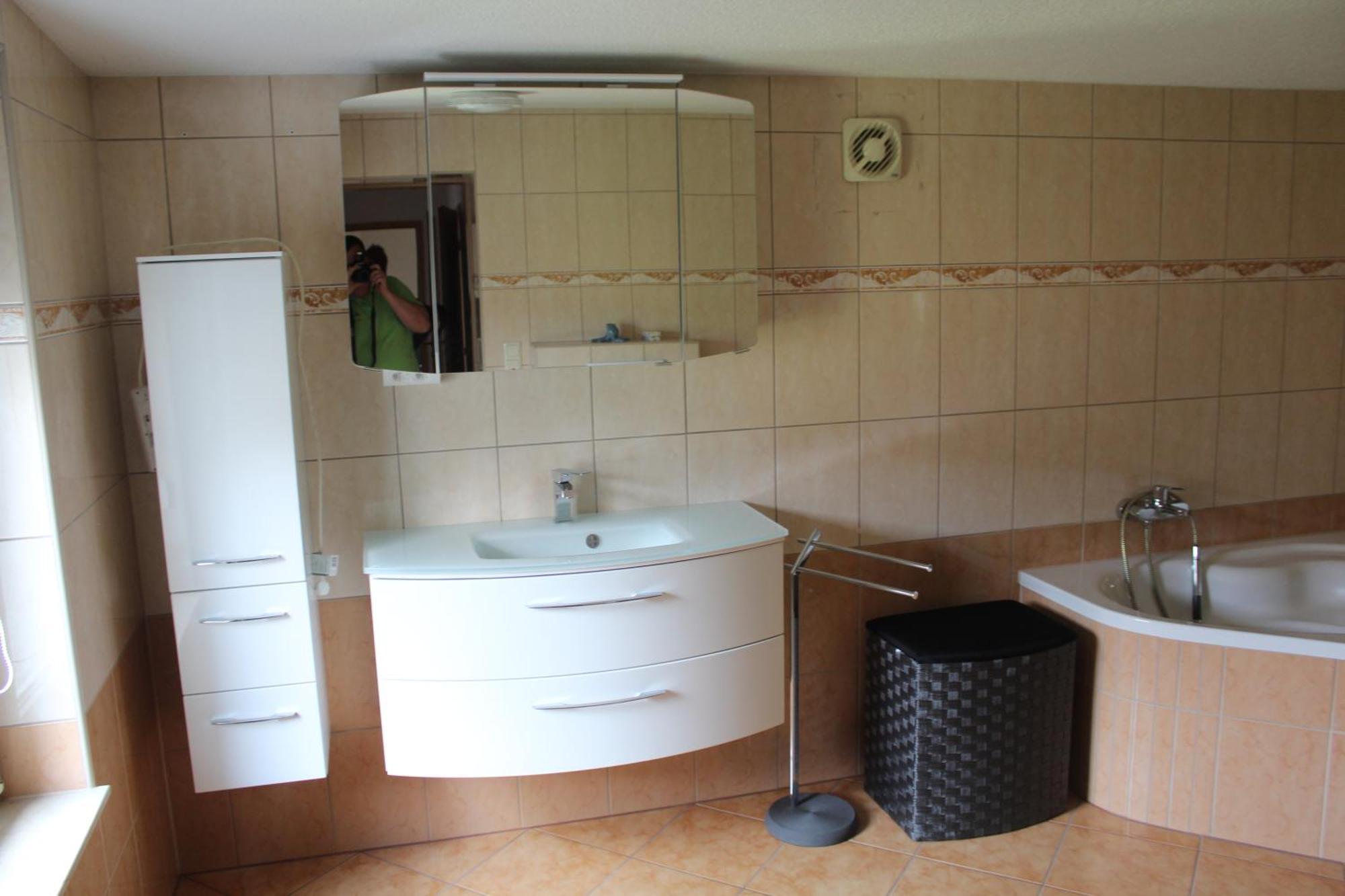 Apartment Modernisierte Wohnung, Zentral Gelegen In Historischer Altstadt *